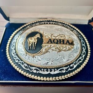 Vintage unisex Montana Silversmith AQHA belt buckle